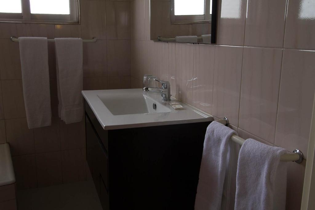 S. Mamede Hotel Guimarães Pokój zdjęcie